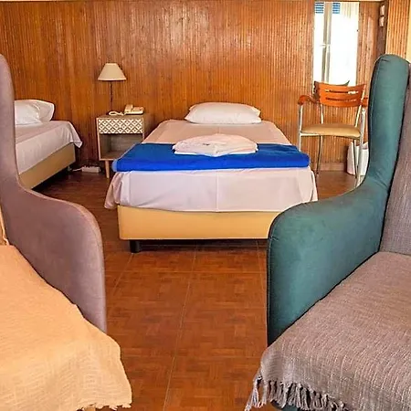Argo Hotel