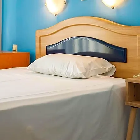 Argo Hotel